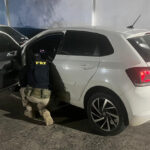 Carro roubado no Rio de Janeiro é recuperado pela PRF na BR-101 em Campos