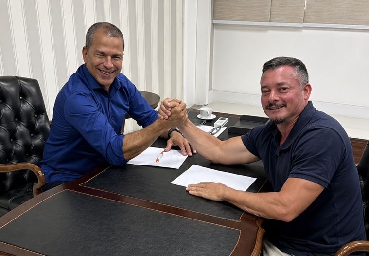 Com apoio do prefeito, Thiago Virgílio monta time forte na disputa por vaga na Alerj