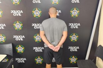 Polícia Civil cumpre mandado e prende acusado de estelionato em Campos