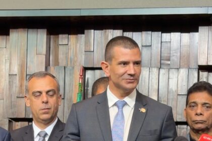 Novo presidente da Alerj, Douglas Ruas defende diálogo entre os Poderes e critica oposição: “Que democracia defendem?”