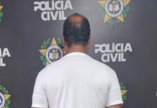 Homem é preso em flagrante após esfaquear esposa em Campos