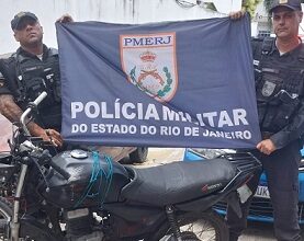 Perseguição policial termina com acidente após suspeitos furtarem loja de celulares em Campos