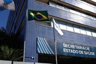 Governo do Rio altera regra de repasse de recursos a municípios e injeta R$ 650 milhões em ações de Saúde