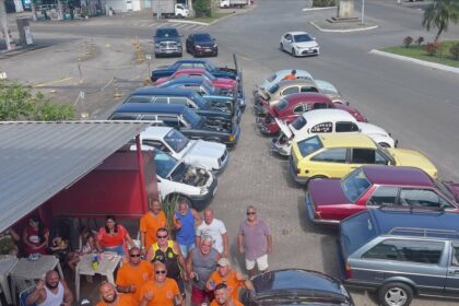 Amigos das Estradas retoma encontros mensais de carros antigos neste fim de semana em Campos