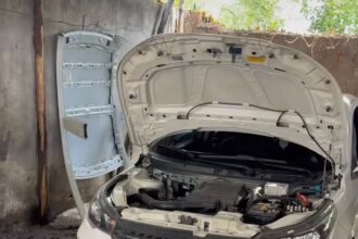PM recupera carro roubado em possível desmanche clandestino de veículos em Guarus