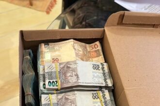 Operação da PF que teve Cláudio Castro como alvo apreende mais de R$ 500 mil na casa de policial civil