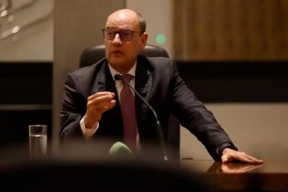 Governo do RJ publica regras para pagamento de recomposição salarial de servidores