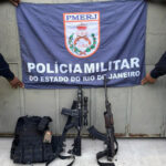 Polícia Militar apreende dois fuzis; corporação já retirou 323 armas das ruas em 2026