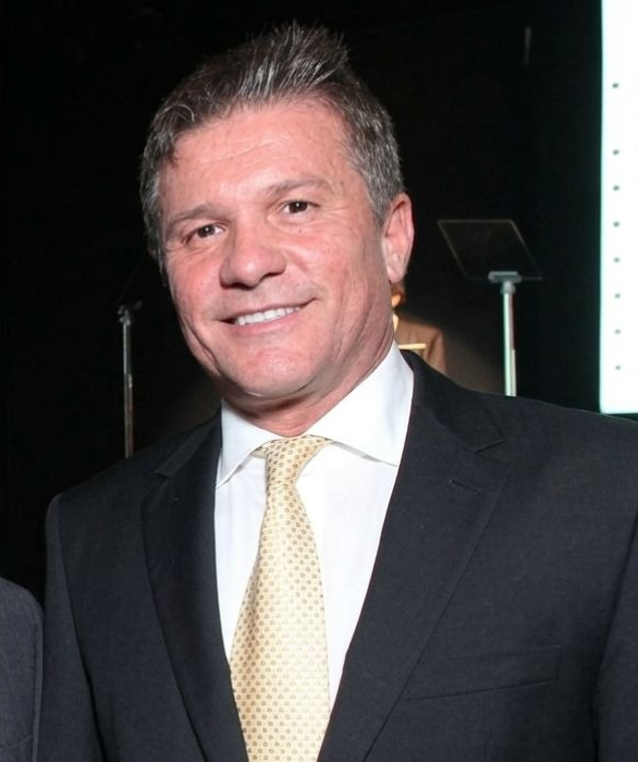 Pai de Daniel Vorcaro é preso pela Polícia Federal Pai de Daniel Vorcaro é preso pela Polícia Federal