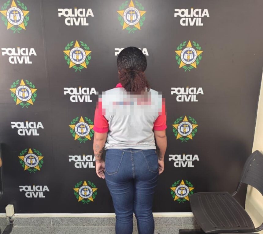 Foragida pelo crime de furto no Maranhão é presa enquanto trabalhava em supermercado de Campos