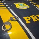 Colombiano é preso em Campos após oferecer almoço e PIX a policial para escapar de abordagem