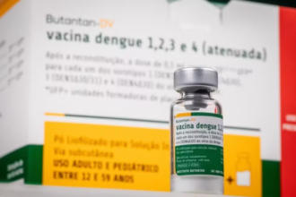 Ministério da Saúde suspende vacina da dengue do Butantan após duas mortes suspeitas