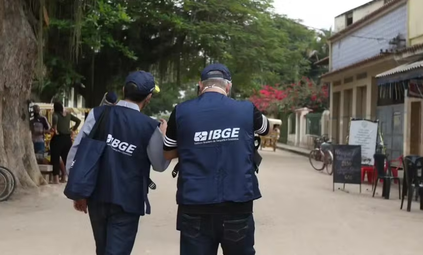 IBGE abre 1,4 mil vagas temporárias com salários de até R$ 5,2 mil IBGE abre 1,4 mil vagas temporárias com salários de até R$ 5,2 mil