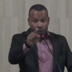 Leon Gomes anuncia saída da base governista e dispara contra Wladimir: “o traidor é você”
