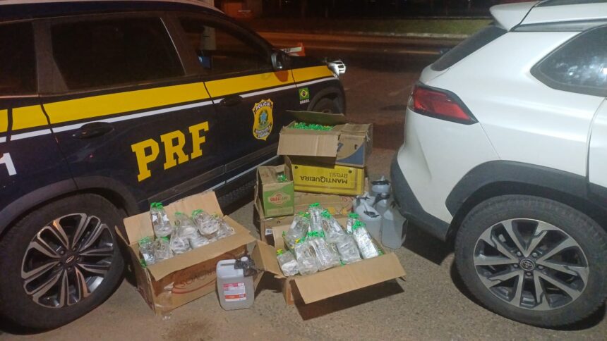 Homem é preso com mais de mil frascos de lança-perfume na BR-101, em Campos Homem é preso com mais de mil frascos de lança-perfume na BR-101, em Campos