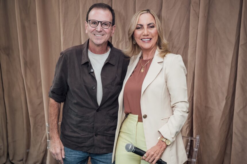 Yara Cinthia recebe Eduardo Paes em São Francisco de Itabapoana na terça-feira Yara Cinthia recebe Eduardo Paes em São Francisco de Itabapoana na terça-feira