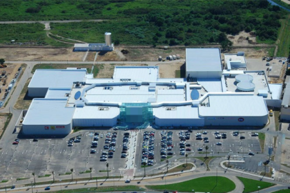 O que diz o shopping sobre o sequestro no estacionamento?