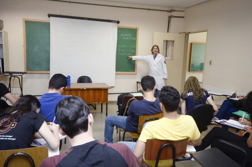 Fies: inscrições terminam nesta sexta-feira
