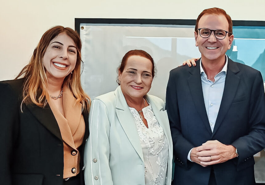 Em convenção do PSD, Caputi reforça apoio a Carla Machado e Eduardo Paes Em convenção do PSD, Caputi reforça apoio a Carla Machado e Eduardo Paes
