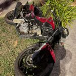 Homens com moto roubada em São João da Barra sofrem acidente em Campos e acabam presos