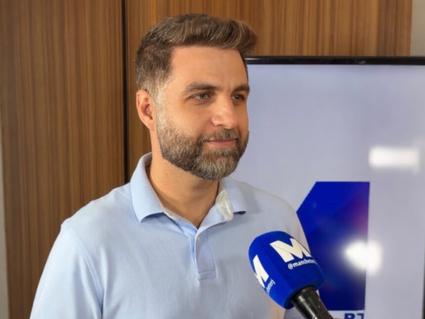 Wladimir avalia pré-campanha e afirma que chega mais experiente à disputa por vaga em Brasília Wladimir avalia pré-campanha e afirma que chega mais experiente à disputa por vaga em Brasília
