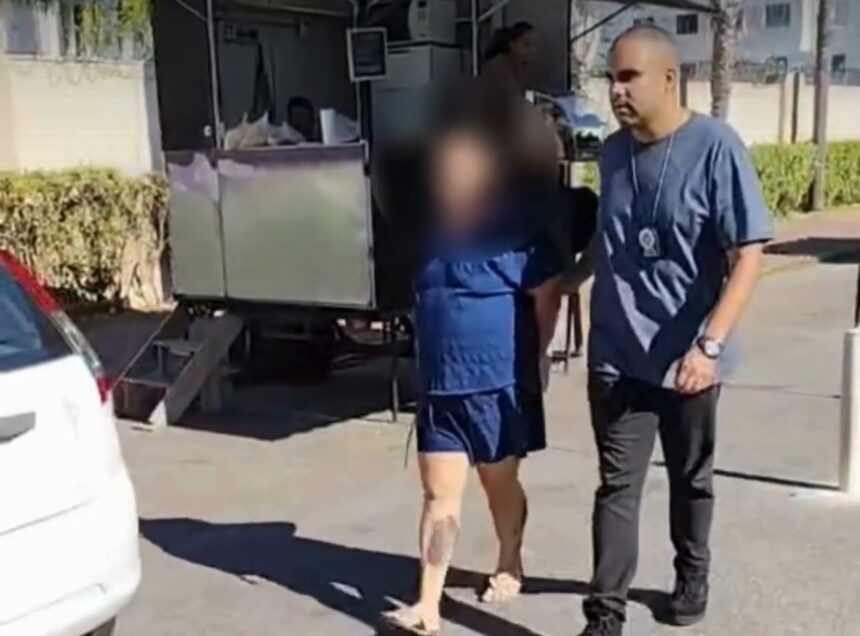 Foragida por corrupção de menores e estelionato é presa em Campos; mulher tem mais de 20 passagens pela polícia Foragida por corrupção de menores e estelionato é presa em Campos; mulher tem mais de 20 passagens pela polícia