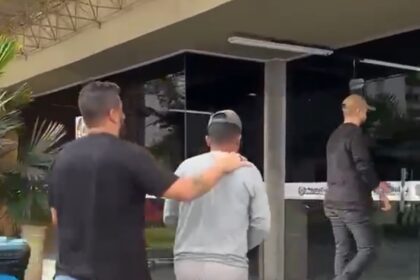 Pedreiro condenado por matar colega de trabalho durante obra é preso em Campos