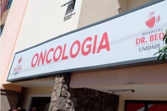 Governo do Estado interrompe tratamento oncológido do Dr. Beda e gera alerta na região