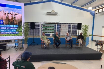 Programa Macaé Reproduza+ é destaque em painel sobre inovação e desenvolvimento da pecuária
