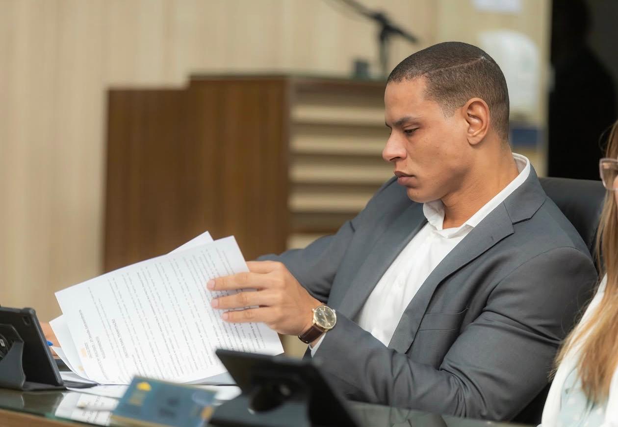 Maicon Cruz destaca boa relação e afirma que vota em Fred Rangel em uma possível reeleição na Câmara