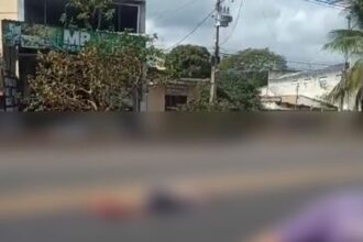 Homem morre após ser atropelado por caminhão na BR-101, em Campos