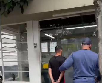 Homem que cortou à força o cabelo ex-companheira e queimou o braço dela com spray após não aceitar o término é preso em Campos