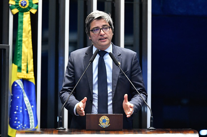 Portinho fica com vaga deixada por Cláudio Castro e será candidato à reeleição pelo PL Portinho fica com vaga deixada por Cláudio Castro e será candidato à reeleição pelo PL