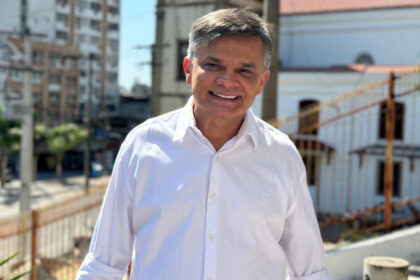 Dimas Gadelha anuncia que disputará a reeleição para deputado federal: : “Sigo em frente com o meu propósito, cuidar das pessoas”