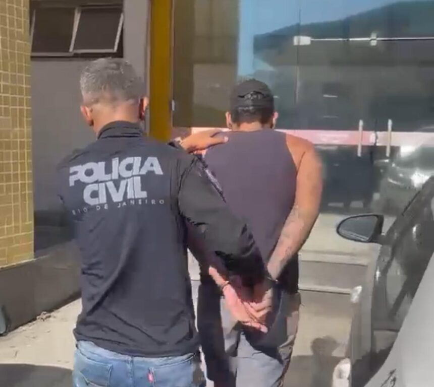 Homem é preso suspeito de participar de extorsões contra vítimas atraídas para encontros em Macaé Homem é preso suspeito de participar de extorsões contra vítimas atraídas para encontros em Macaé