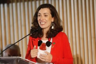 Ministra do Desenvolvimento Agrário entrega áreas ao MST para criação de novos assentamentos no Rio de Janeiro