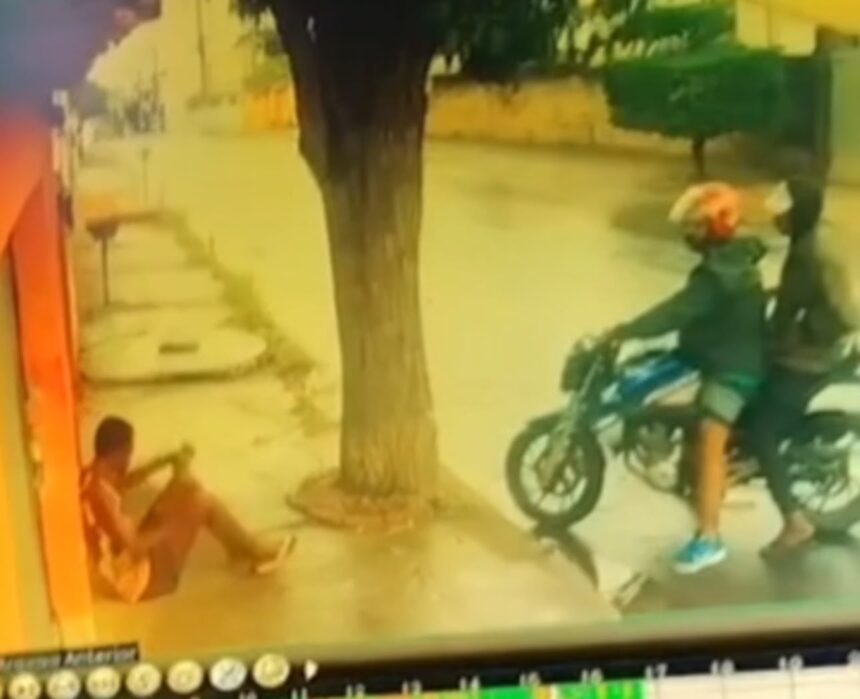 Em meio ao crescimento dos roubos em Campos, homem é assaltado enquanto estava sentado na calçada