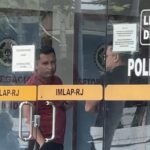 Familiares aguardam identificação dos corpos de colombianas mortas em queda de helicóptero