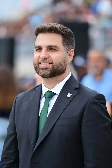 Pesquisa Vetor Arrow: Wladimir Garotinho em 5º para deputado federal