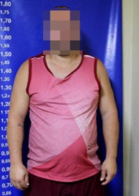Homem é preso em Campos após ameaçar ex-namorada de morte: “Deu sorte que nosso filho está aqui” Homem é preso em Campos após ameaçar ex-namorada de morte: “Deu sorte que nosso filho está aqui”