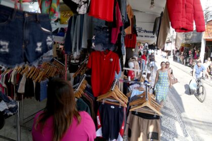 Comércio campista poderá abrir no feriado do Santíssimo Salvador, informa SINDIVAREJO