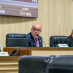Com mudanças e homenagens, Câmara de Campos retorna às sessões após recesso