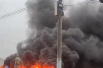 Familiares de criança que morreu baleada fazem nova manifestação e bloqueiam BR-101 em Guarus