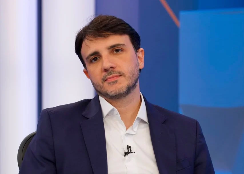 Ministro Dias Toffoli suspende campanha de Renan Santos à Presidência da República Ministro Dias Toffoli suspende campanha de Renan Santos à Presidência da República