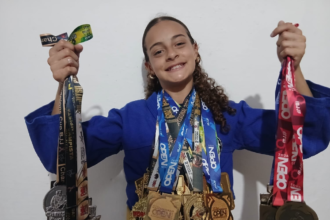 Joia campista de 12 anos conquista medalha de ouro em competição internacional de jiu-jitsu