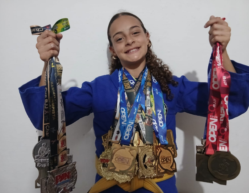 Joia campista de 12 anos conquista medalha de ouro em competição internacional de jiu-jitsu
