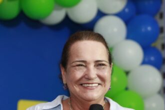 PSD ganha nova sede em São João da Barra com anúncio de candidatura de Carla Machado