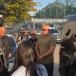 VÍDEO: Polícia faz operação contra esquema de entrada de drogas e celulares em presídios do Rio