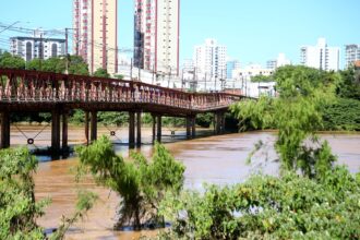 Frederico Paes anuncia avanço para início das obras de reparo da Ponte Barcelos Martins