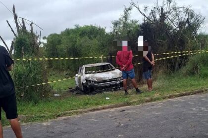 Corpo carbonizado encontrado dentro de carro em SJB pode ser de homem que matou vítima após esbarrão em bar de Farol